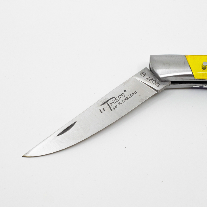 Couteau LE THIERS® avec un manche en résine et tire-bouchon